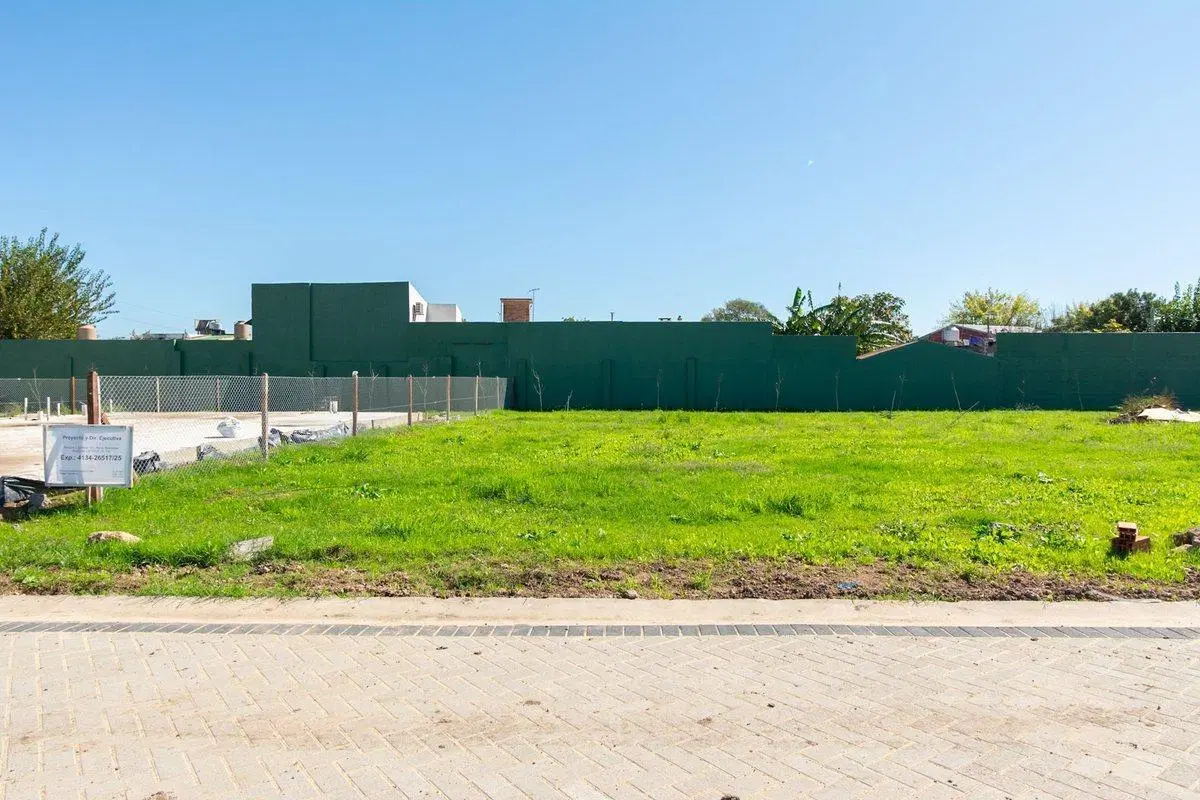 LOTE VENTA ITUZAINGO BARRIO CERRADO FINANCIA 372M2 5