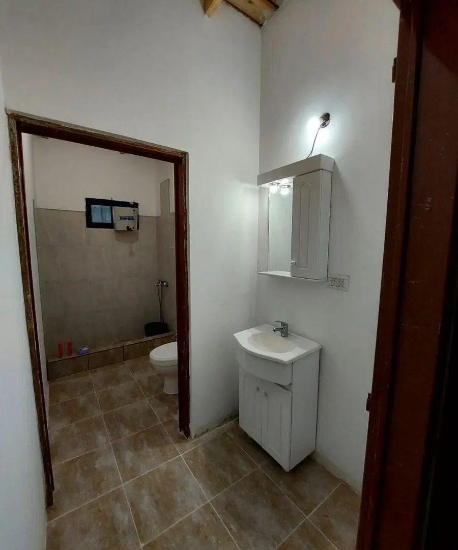 VENTA CASA 3 AMBIENTES-ALEJANDRO KORN-CON COCHERA 5