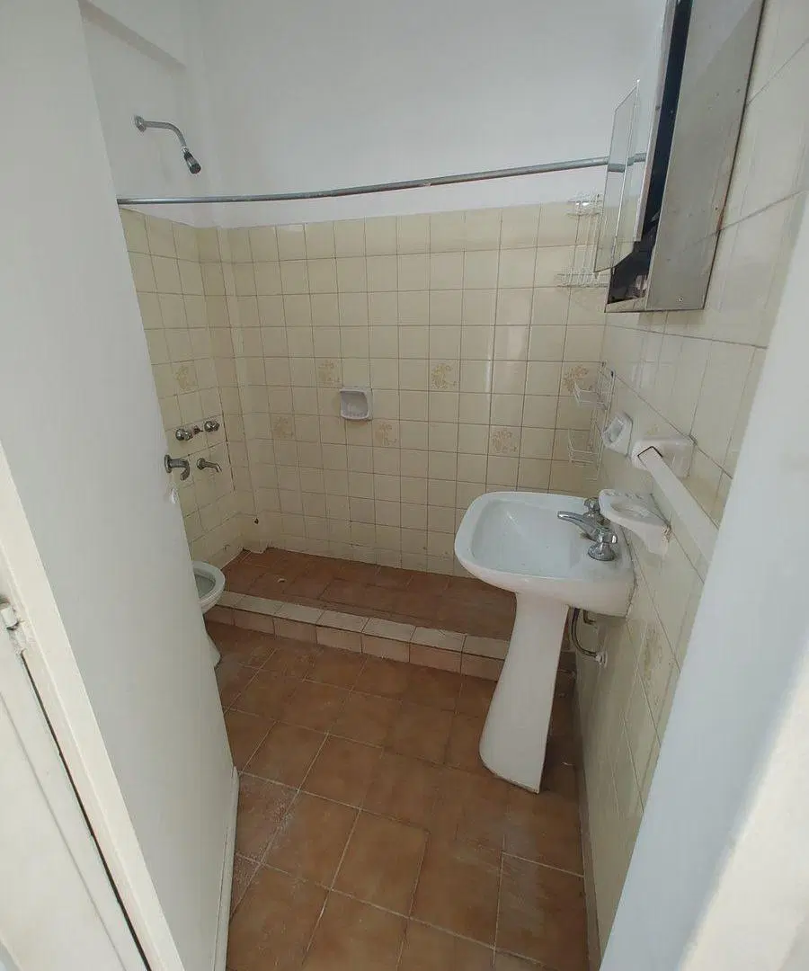 ALQUILER DEPARTAMENTO PH 3 AMBIENTES, MORON! 4