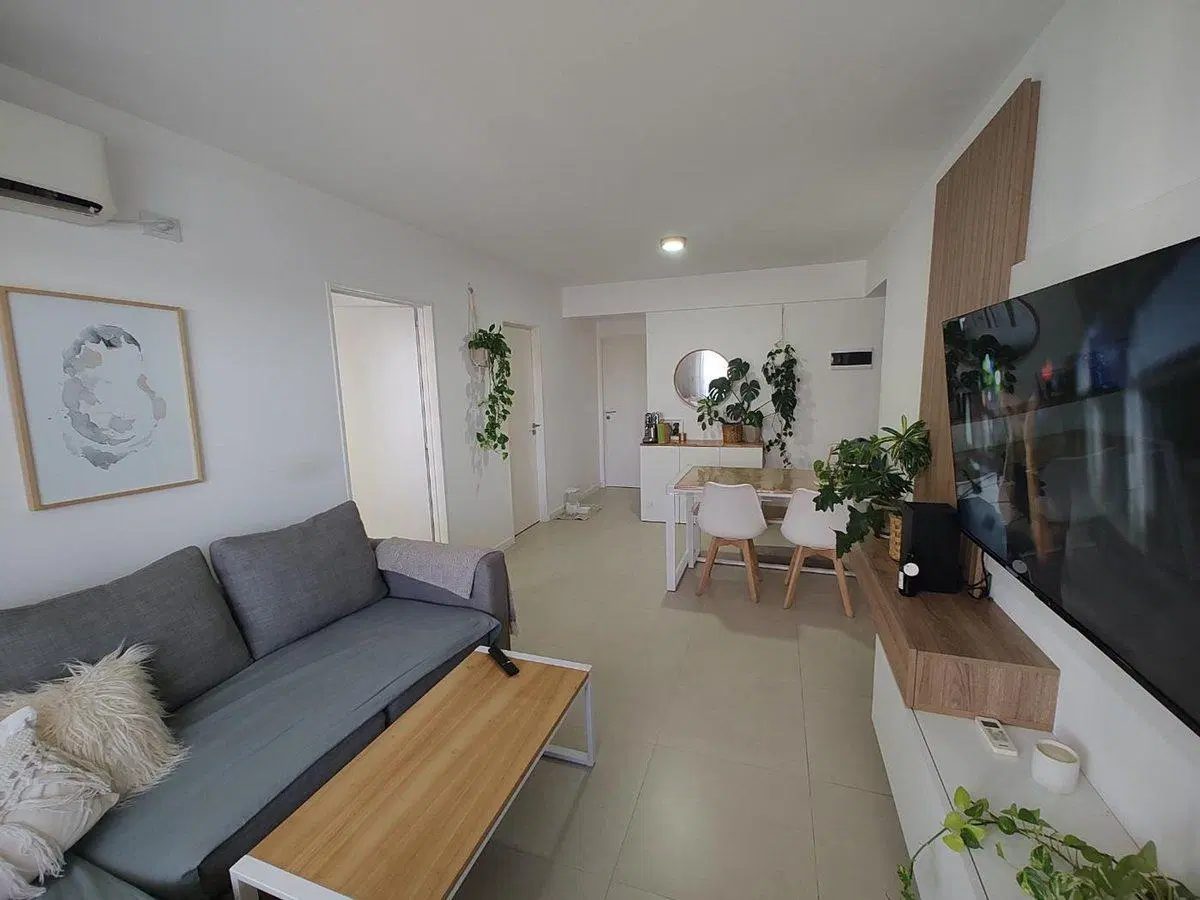 VENTA DEPARTAMENTO 3 AMBIENTES, CASEROS CENTRO! 2