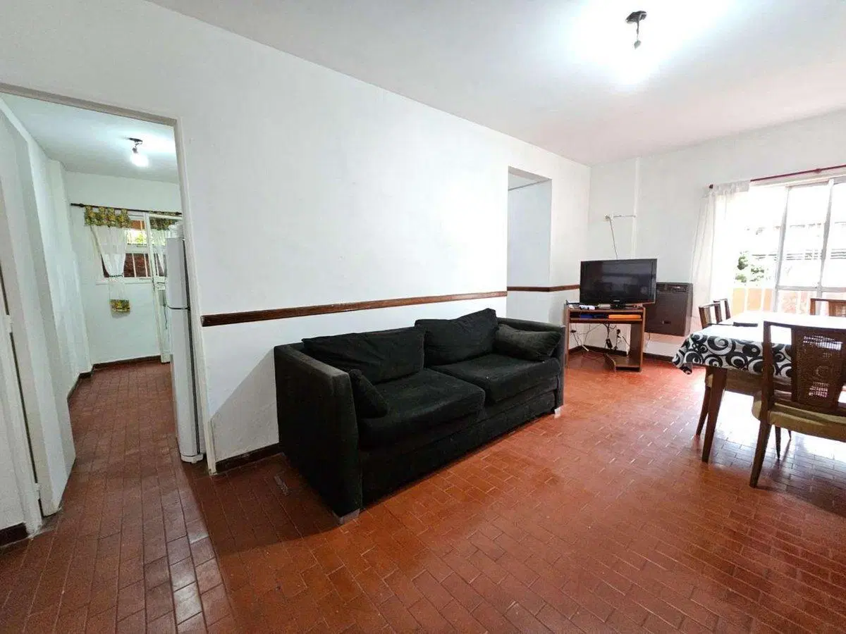 VENTA DPTO 4 AMBIENTES PATIO COCHERA M CORONADO 4