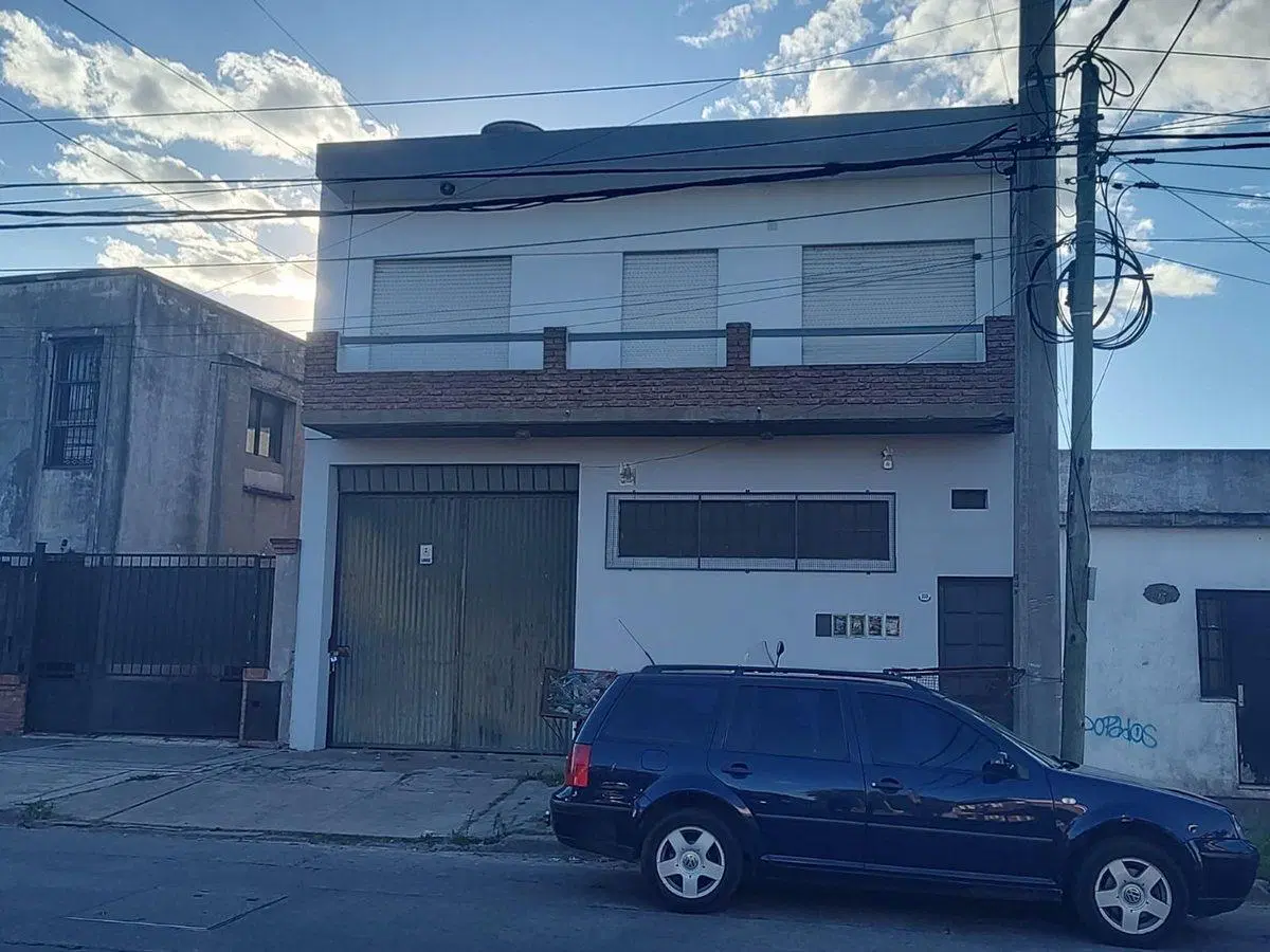 ALQUILER DEPARTAMENTO PH 3 AMBIENTES, MORON! 2