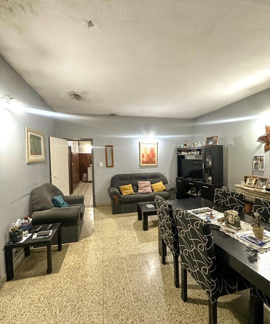 Foto de VENTA CASA 4 AMBIENTES LOMAS DEL MIRADOR APTO CRED, imagen 4