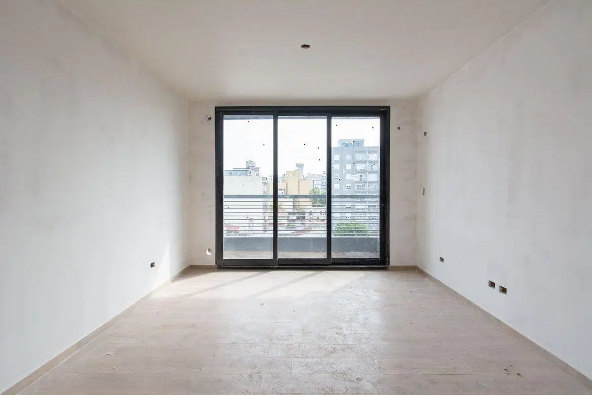 VENTA DEPARTAMENTO DOS AMBIENTES MORON ESTRENAR 3