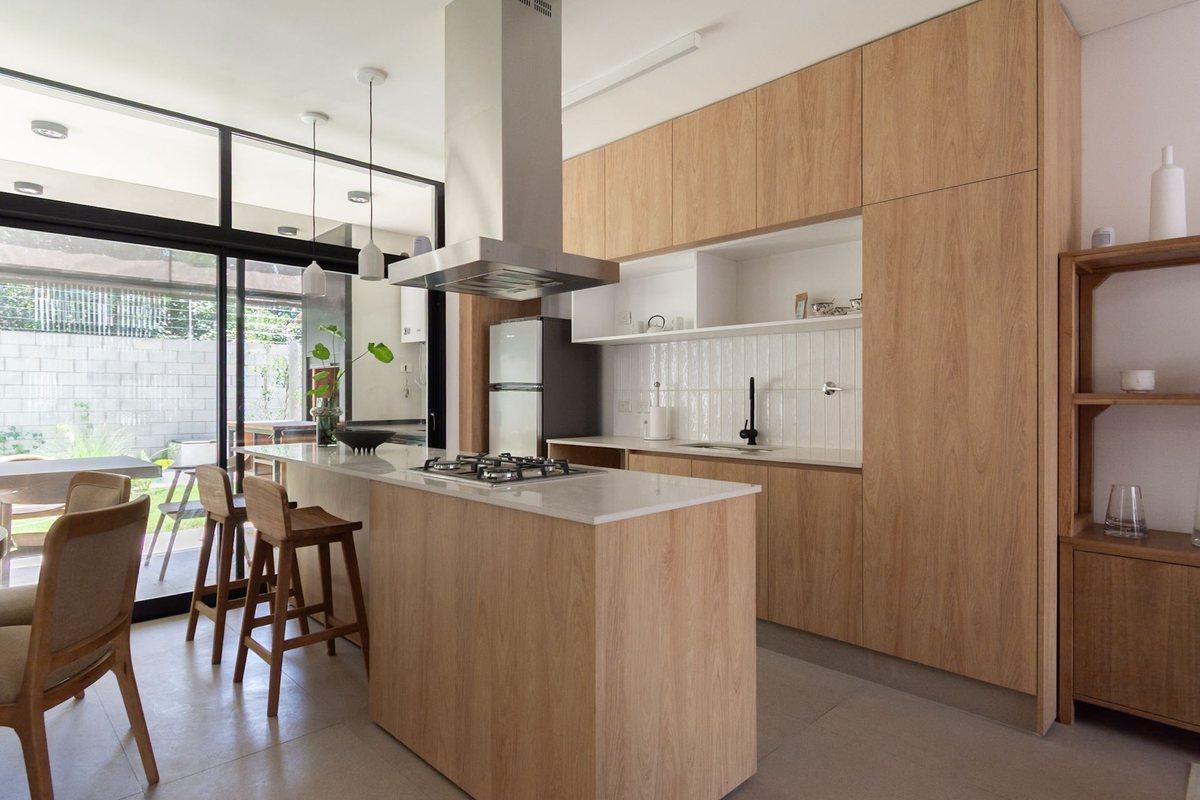 Foto de VENTA CASA 4 AMBIENTES PARQUE LELOIR COCHERA, imagen 5