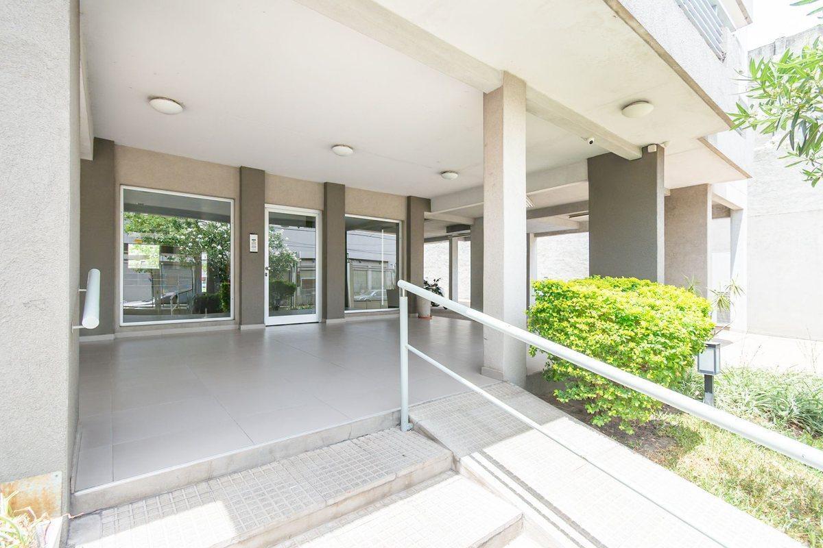 DEPARTAMENTO VENTA MORON 2 AMBIENTES APTO CREDITO