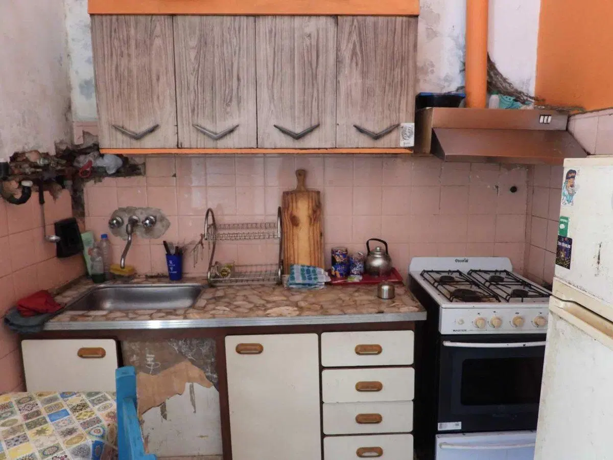 VENTA CASA 3 AMBIENTES MORON 5