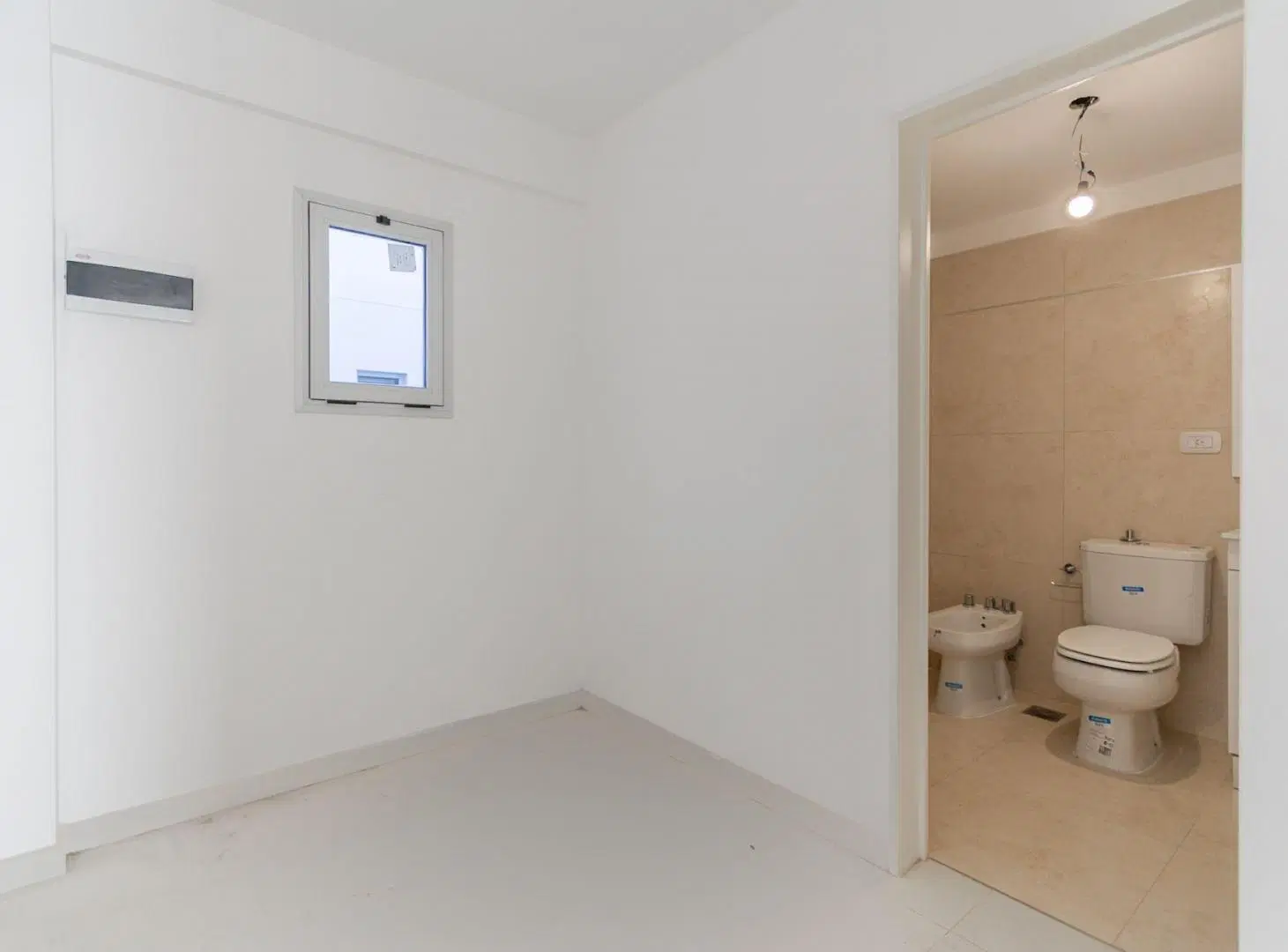 DEPARTAMENTO VENTA MORON 46MTS2 A ESTRENAR CON 5