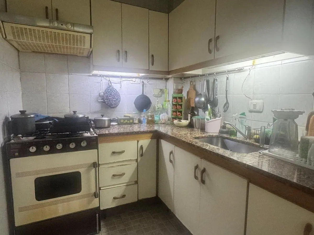 Venta PH 3 ambientes con terraza. Paternal 4