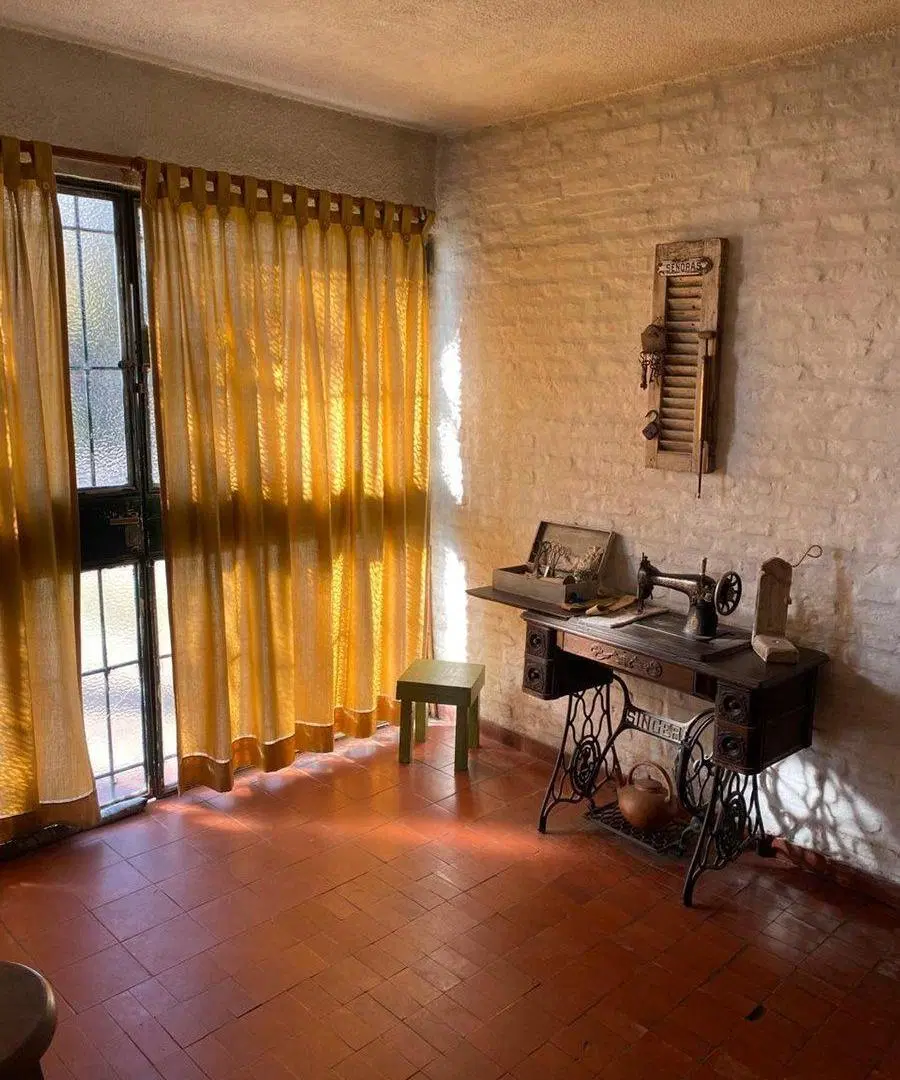 VENTA CASA 5 AMBIENTES ITUZAINGO NORTE 2