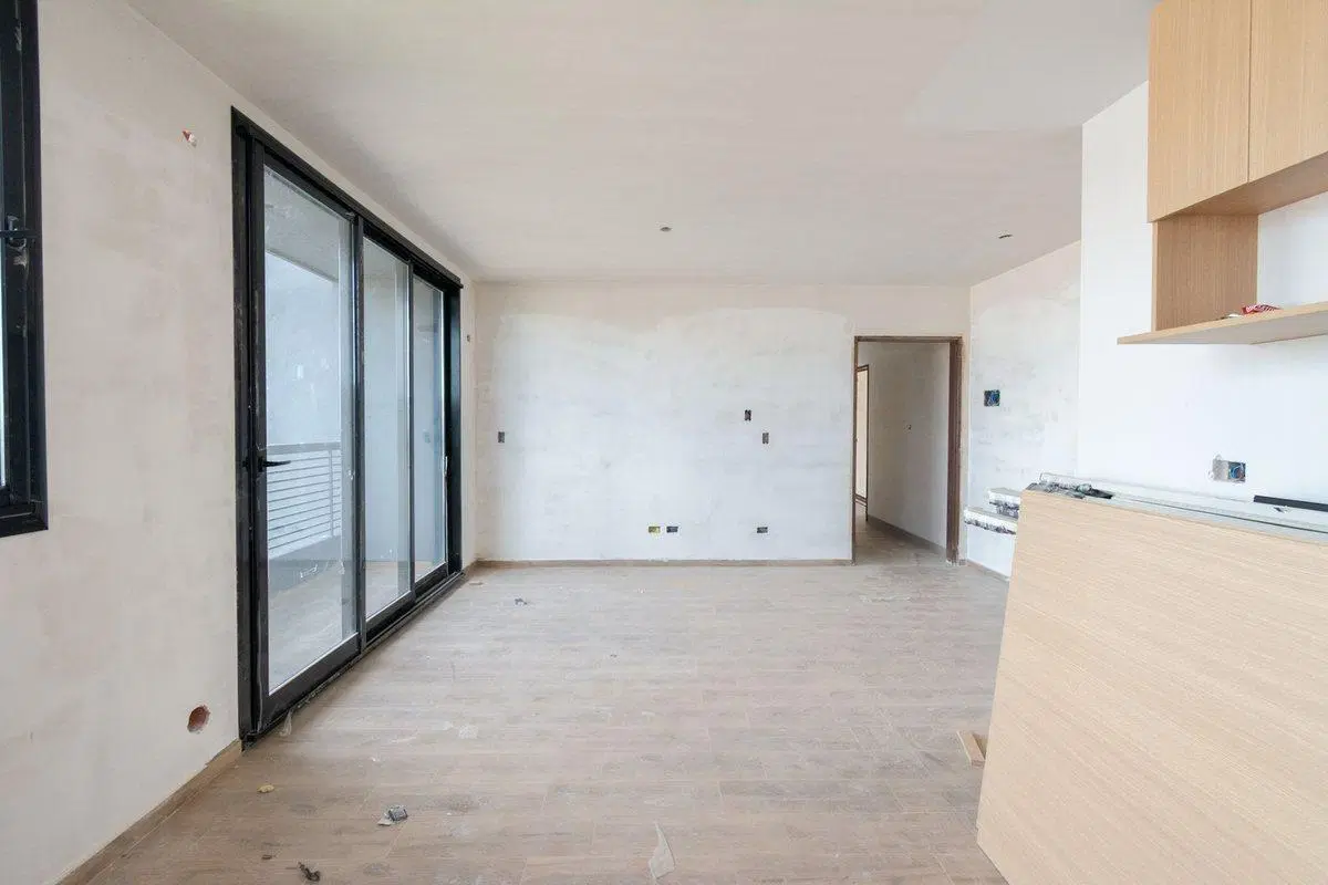 VENTA DEPARTAMENTO TRES AMBIENTES MORON ESTRENAR 5