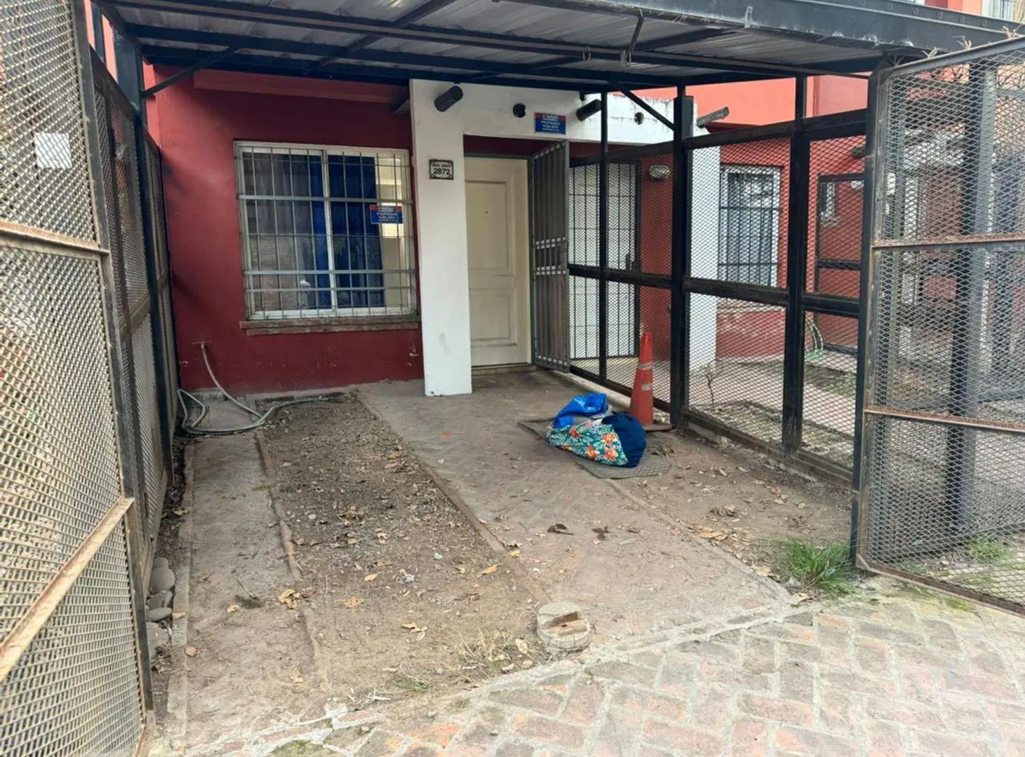 VENTA DUPLEX 3 AMBIENTES MORENO 3