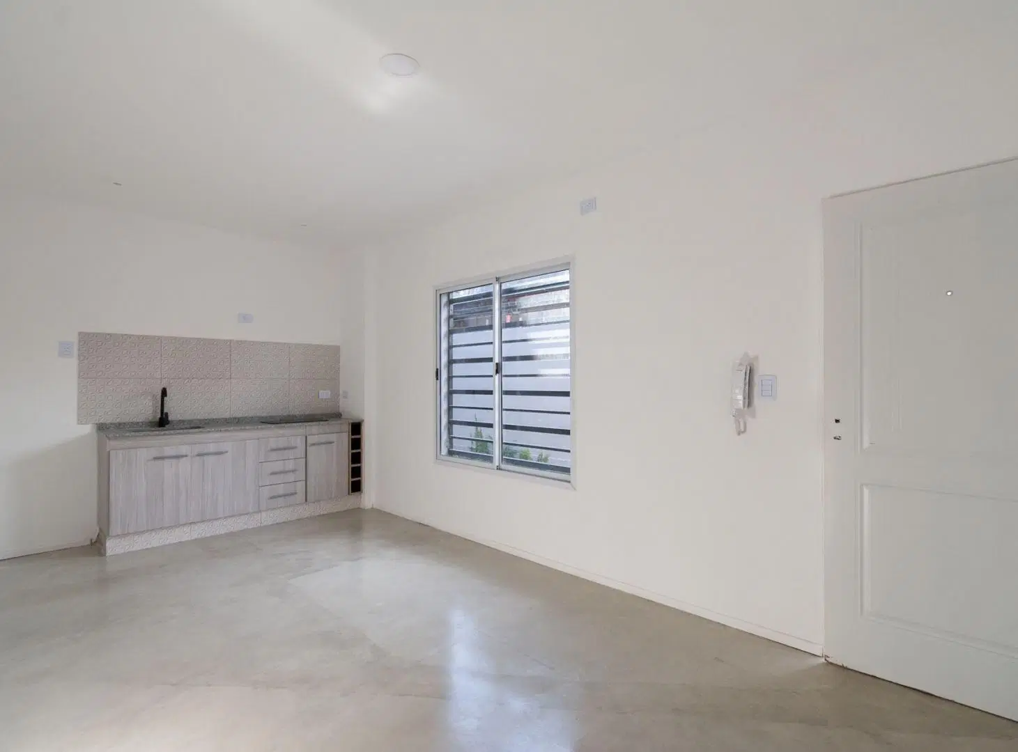 VENTA DEPARTAMENTO PH 2 AMBIENTES PATIO ITUZAINGO 2