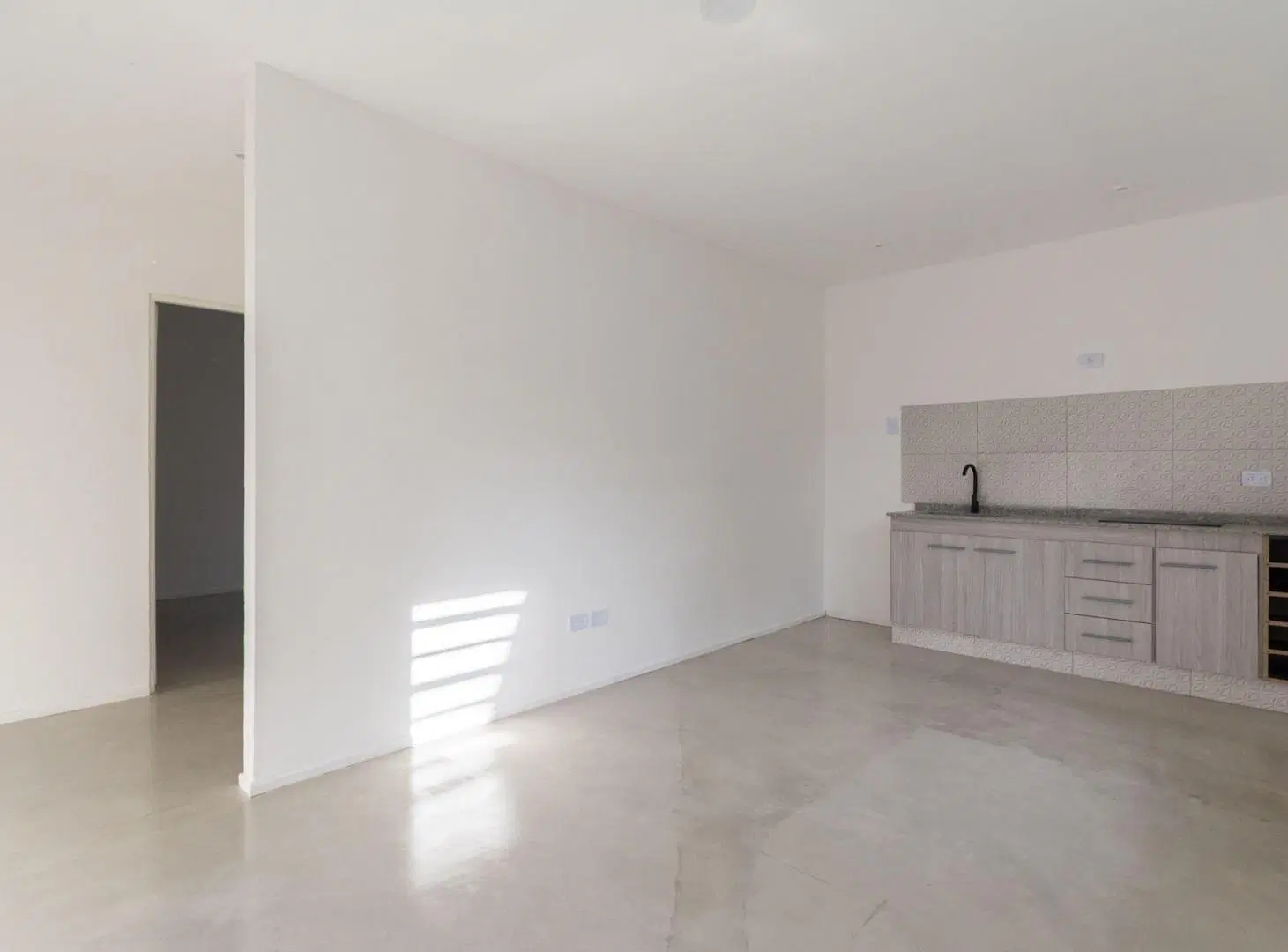 VENTA DEPARTAMENTO PH 2 AMBIENTES PATIO ITUZAINGO 5