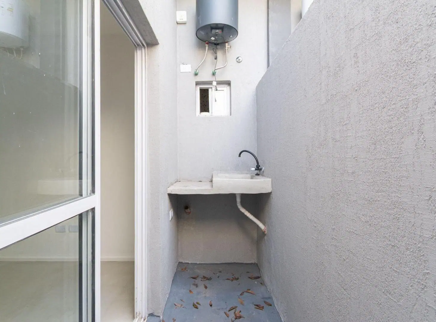VENTA DEPARTAMENTO PH 2 AMB PATIO ITUZAINGO FINANC 2