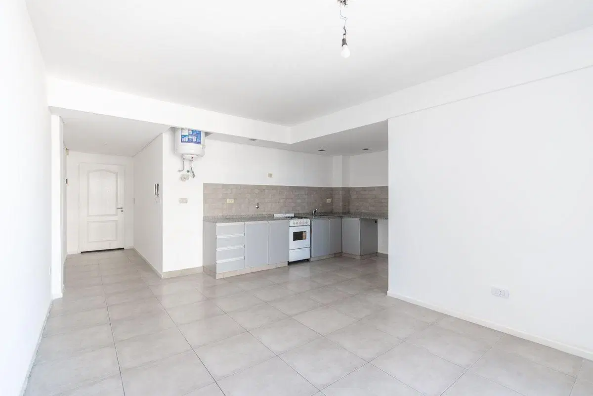 DEPARTAMENTO VENTA MORON 3 AMB COCHERA APTOCREDITO 3
