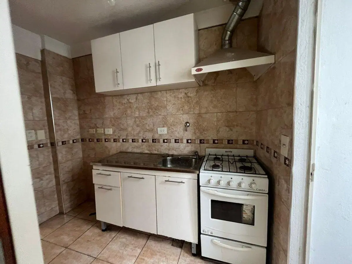Venta Departamento 2 Ambientes Moron Centro 2