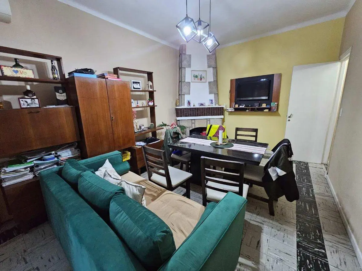 VENTA CASA 5 AMB IDEAL DOS FAMILIAS CASTELAR NORTE 2