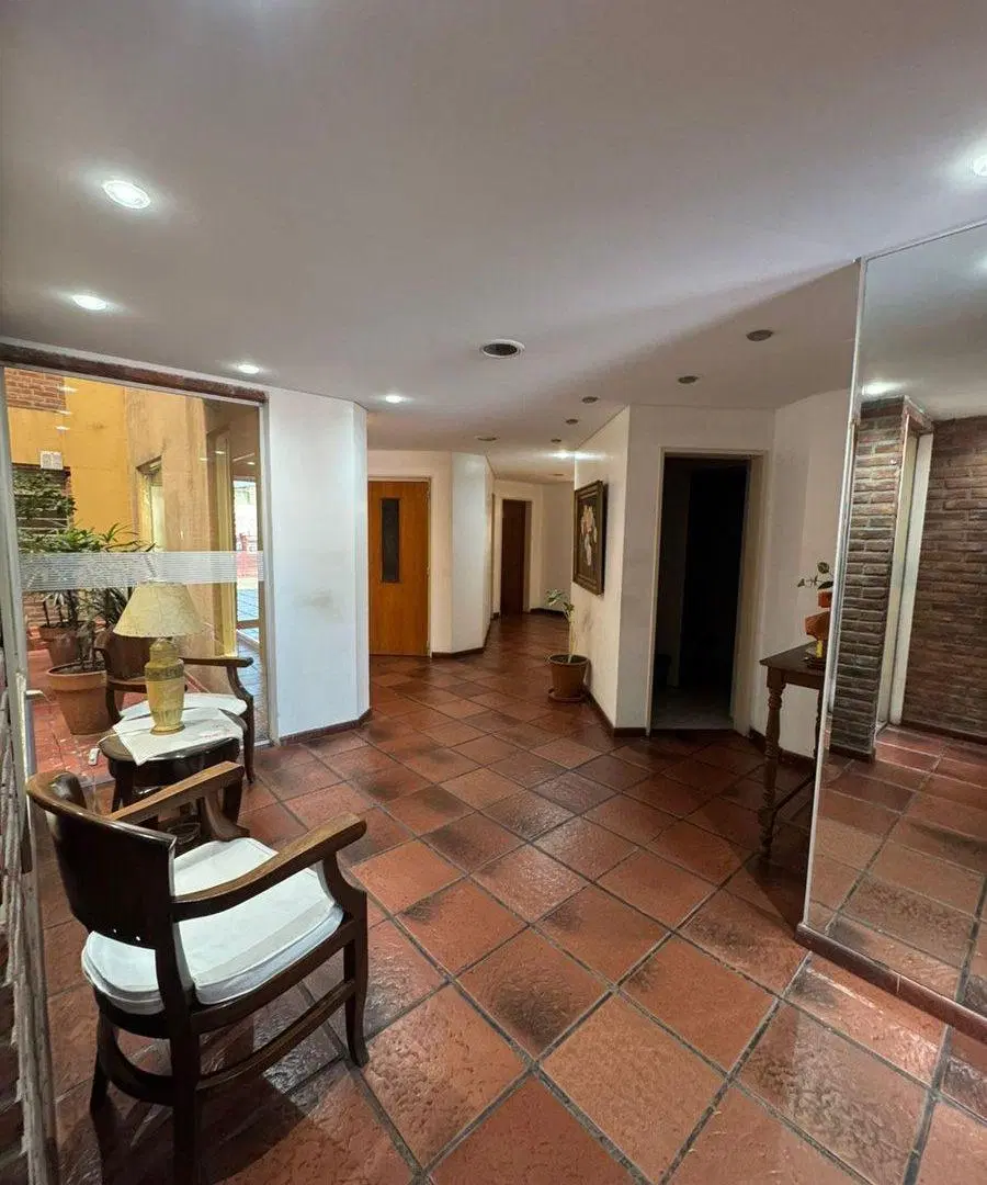 VENTA DEPARTAMENTO 3 AMBIENTES EN MORON C/COCHERA 2