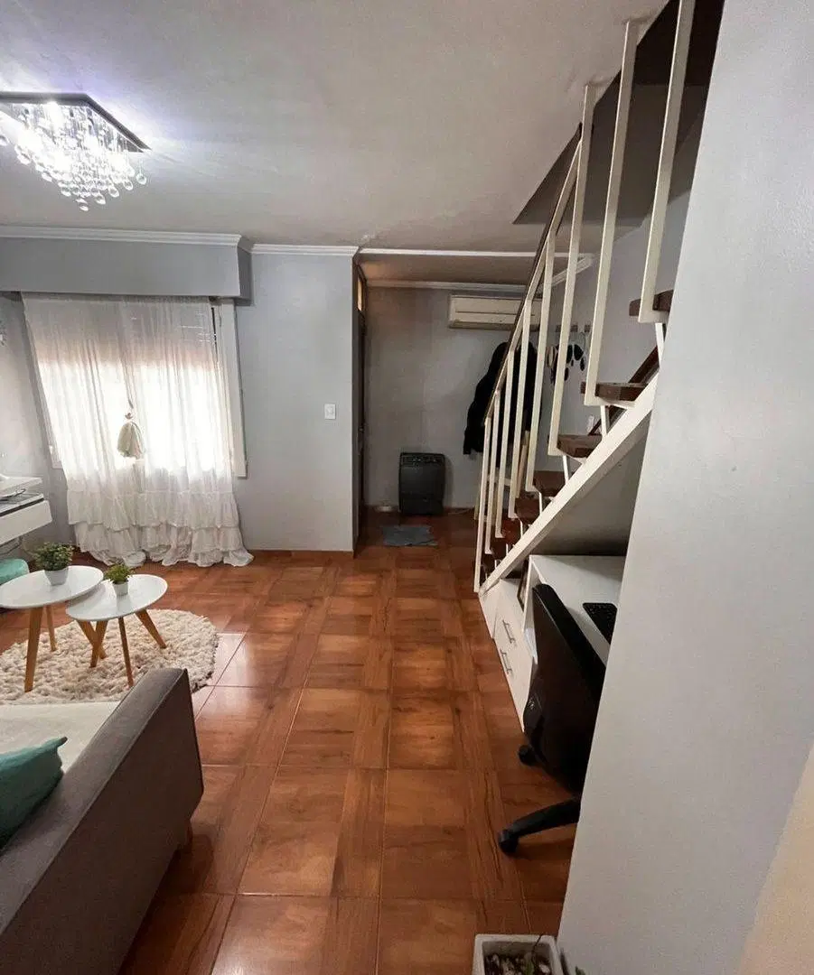 VENTA CASA 4 AMBIENTES MORON PARRILLA APTO CREDITO 2