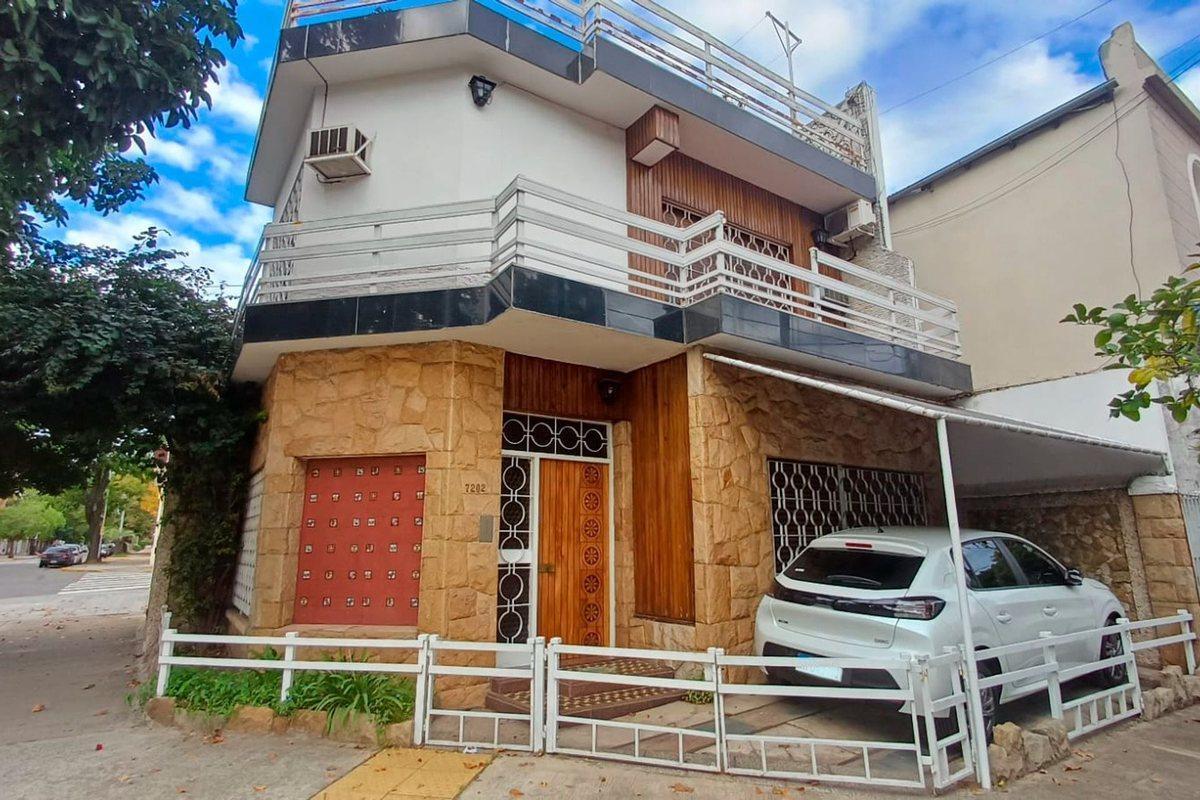 Foto de VENTA CASA 7 AMBIENTES LINIERS - DISEÑO FUNCIONAL, imagen 2
