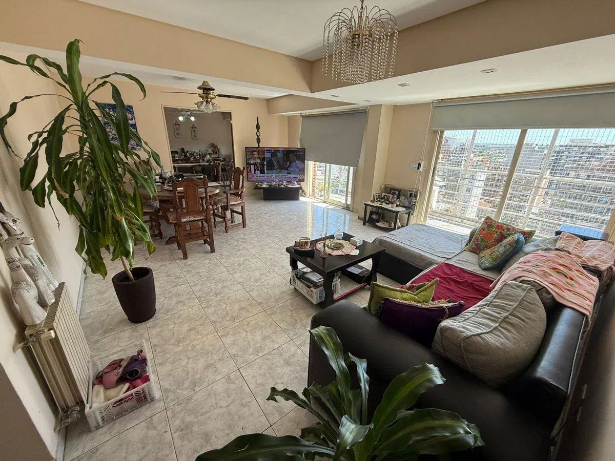 VENTA DEPARTAMENTO 6 AMBIENTES MORON CENTRO 4