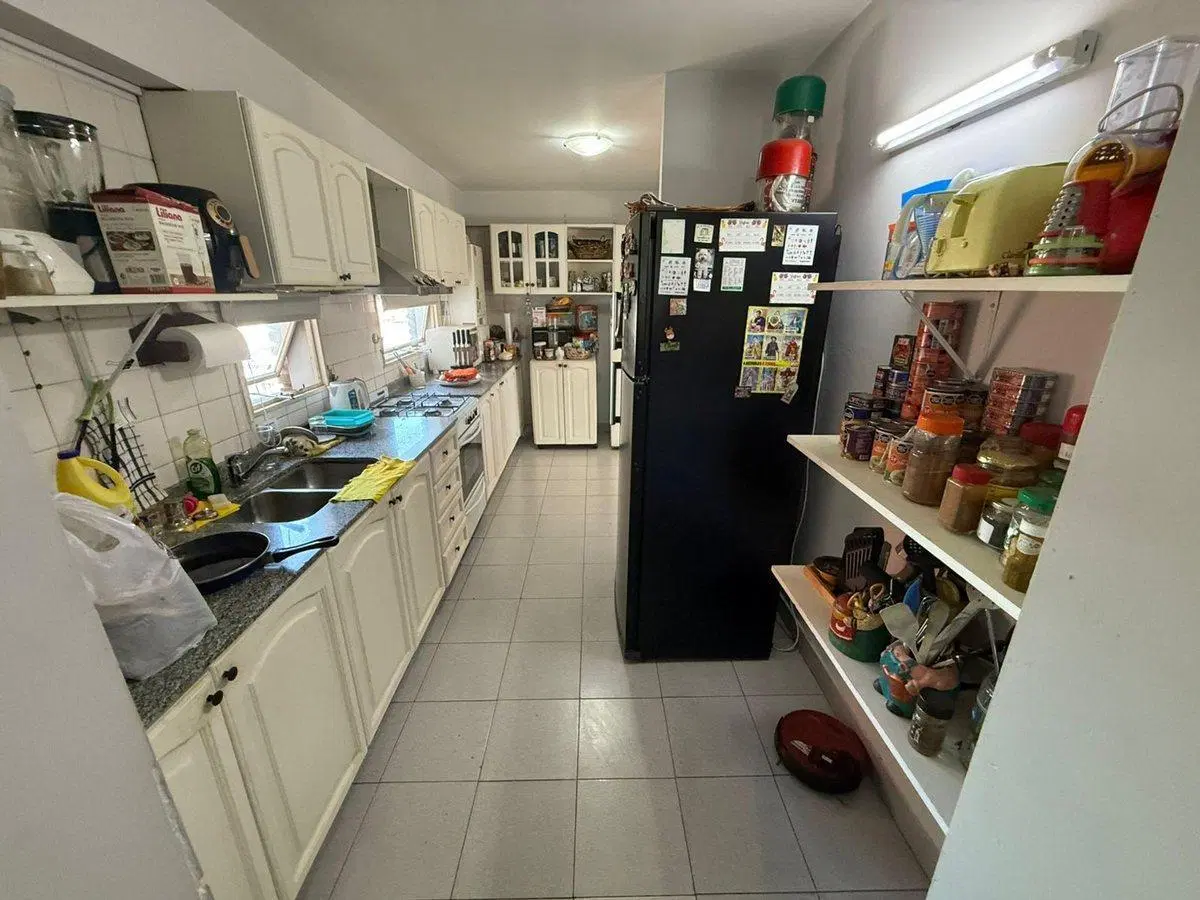 VENTA DEPARTAMENTO 6 AMBIENTES MORON CENTRO 2