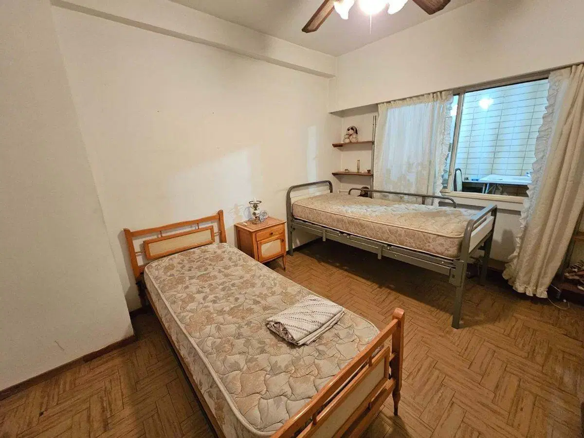 VENTA CASA 4 AMBIENTES MERLO - PARQUE Y COCHERA 4
