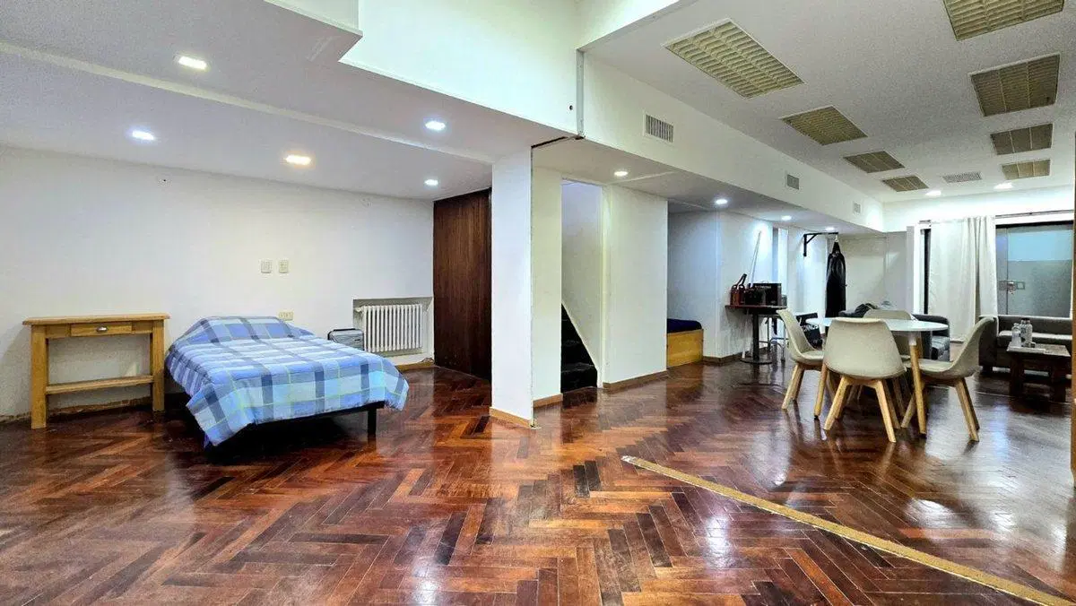 VENDE OFICINA COMERCIAL BALVANERA 3
