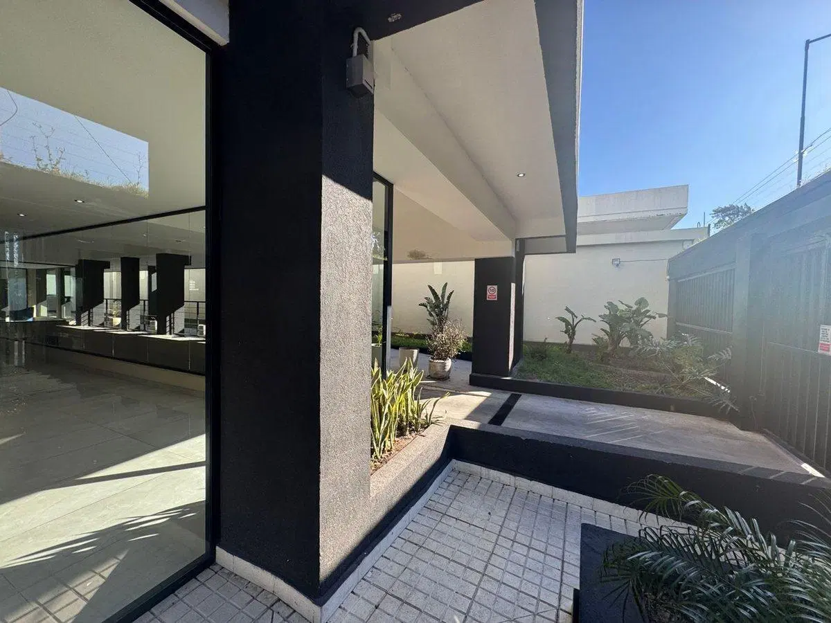 VENTA DEPARTAMENTO MONOAMBIENTE ITUZAINGO COCHERA 3