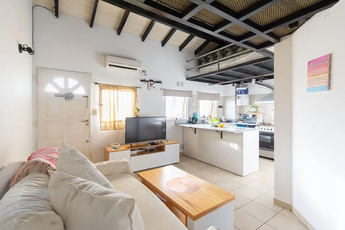 VENTA DEPARTAMENTO 3 AMBIENTES MORON 5