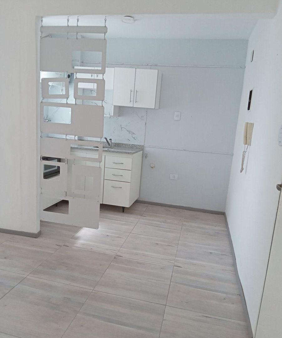 Foto de VENTA DEPARTAMENTO 2 AMBIENTES EN CABA, imagen 2