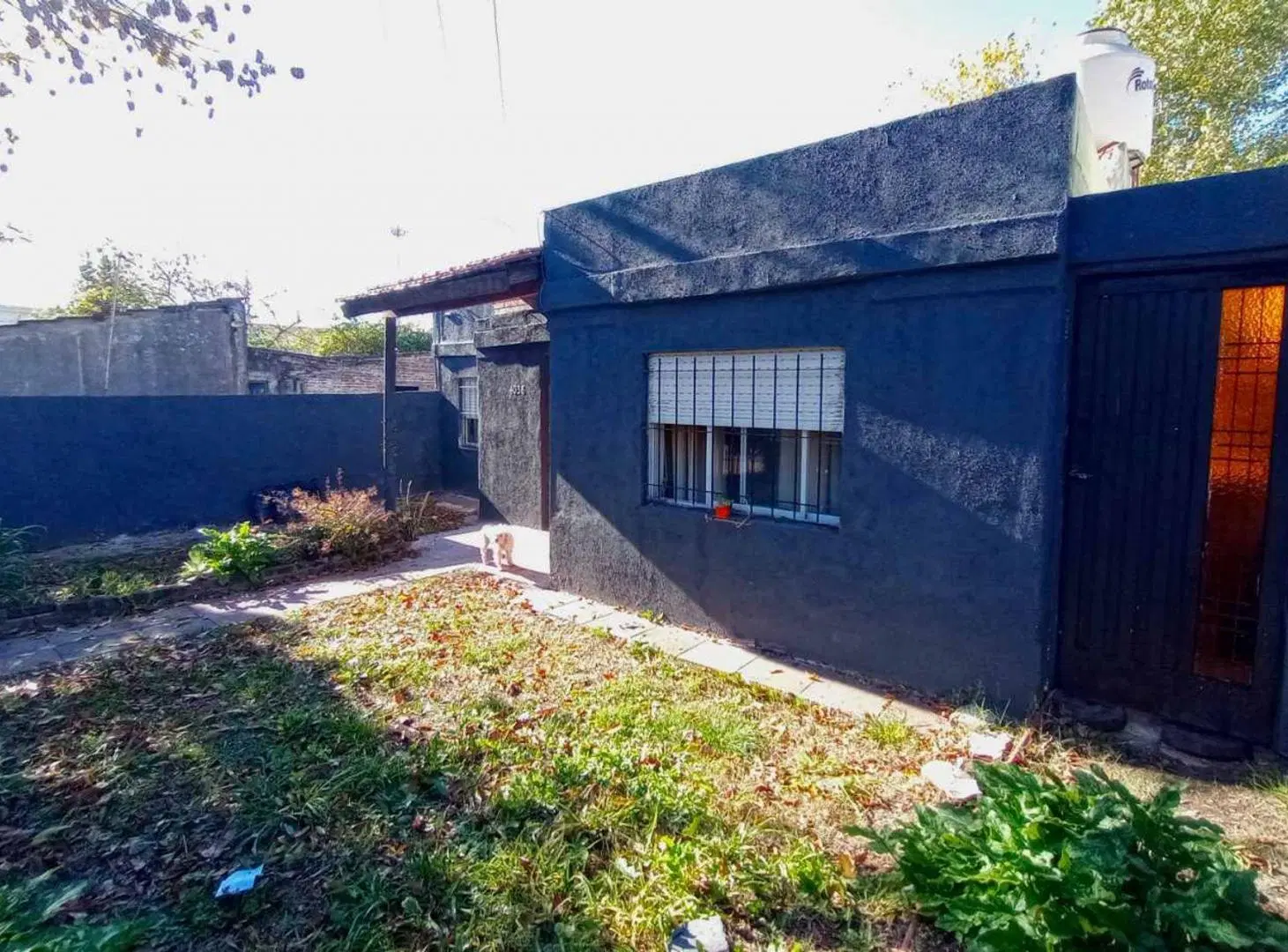 CASA 4 AMBIENTES EN VILLA TESEI – OPORTUNIDAD 3