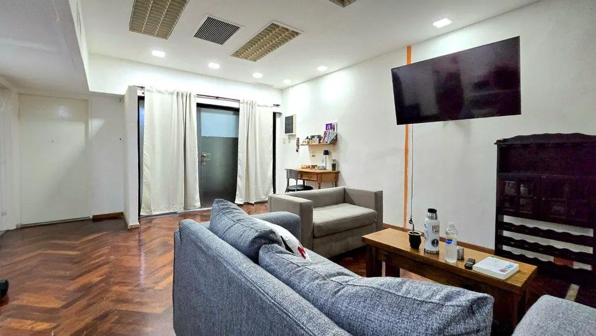 ALQUILER OFICINA COMERCIAL BALVANERA 3