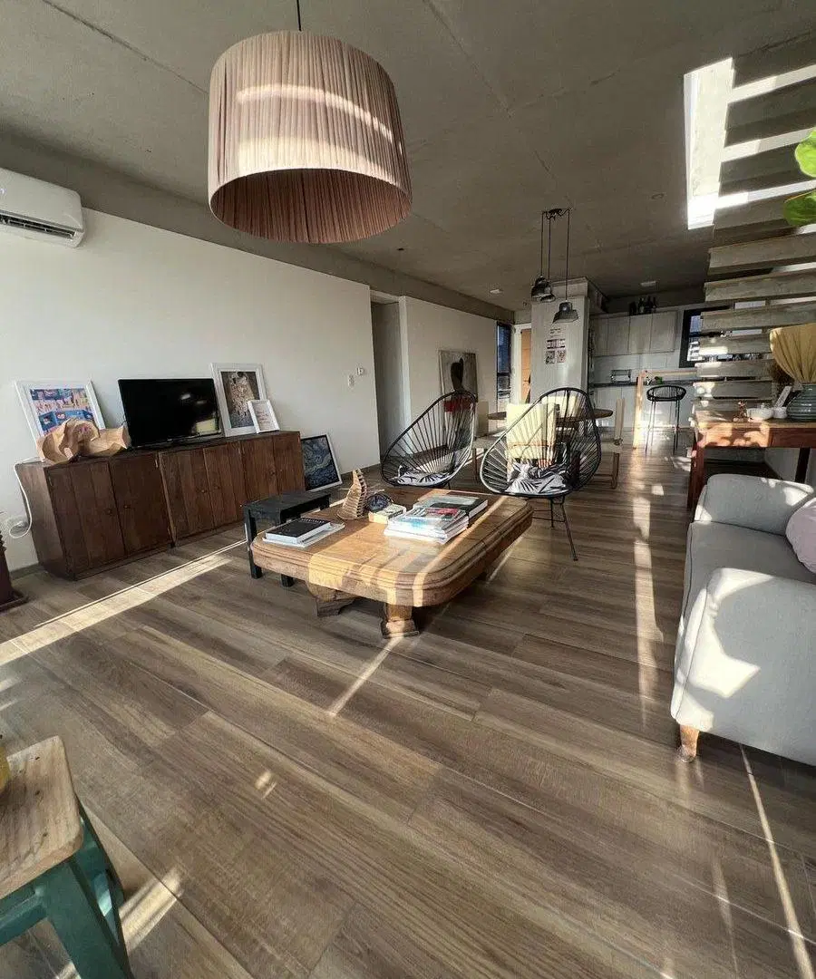 VENTA DEPARTAMENTO 3 AMBIENTES CASTELAR C/COCHERA 2