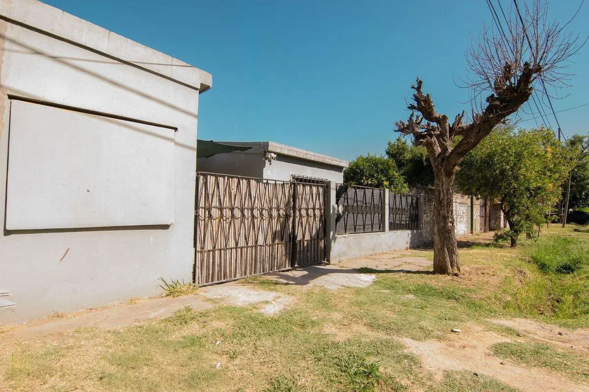 VENTA CASA 3 AMBIENTES ITUZAINGO 4