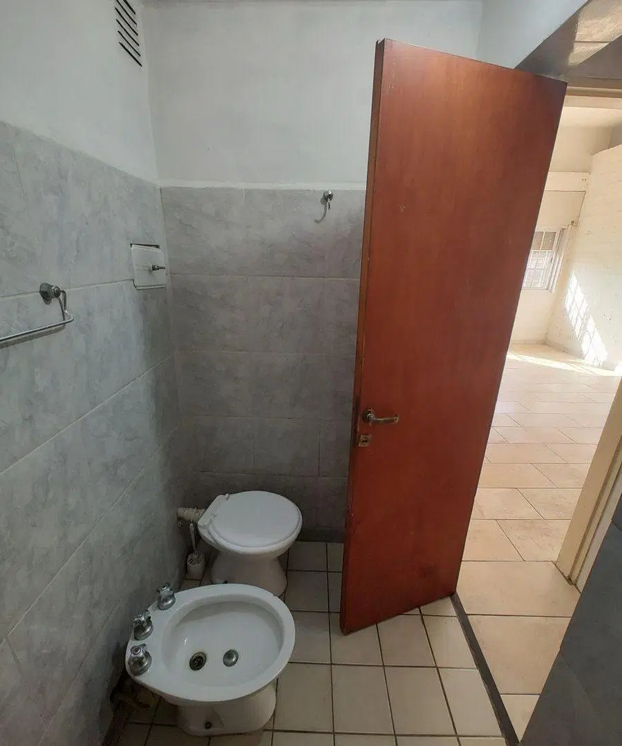 VENTA PH MONOAMBIENTE MORON, APTO CREDITO! 4