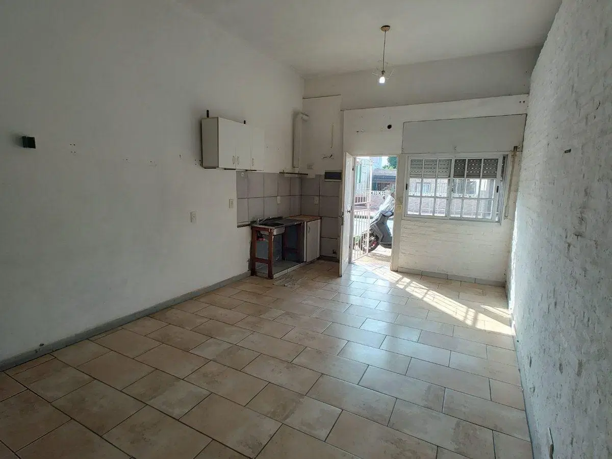 VENTA PH MONOAMBIENTE MORON, APTO CREDITO! 3
