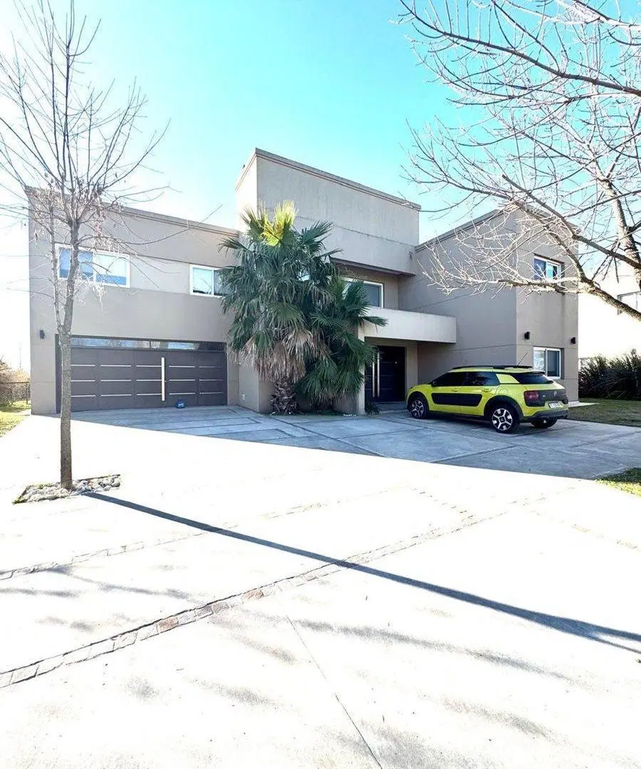 VENTA CASA 6 AMBIENTES BARRIO PRIVADO TERRAVISTA 2