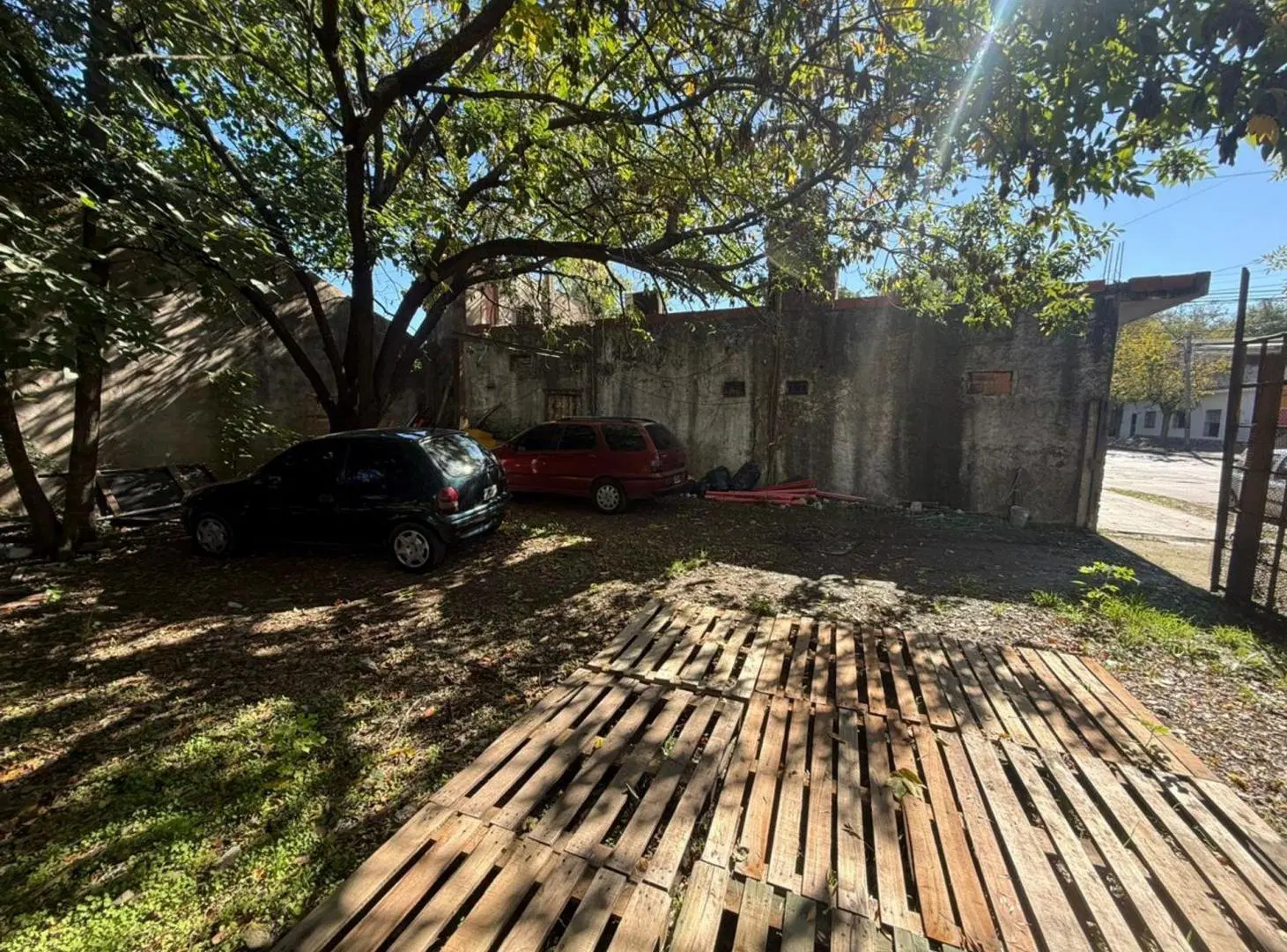 VENTA LOCAL COMERCIAL, CASTELAR, BARRIO MARINA 2
