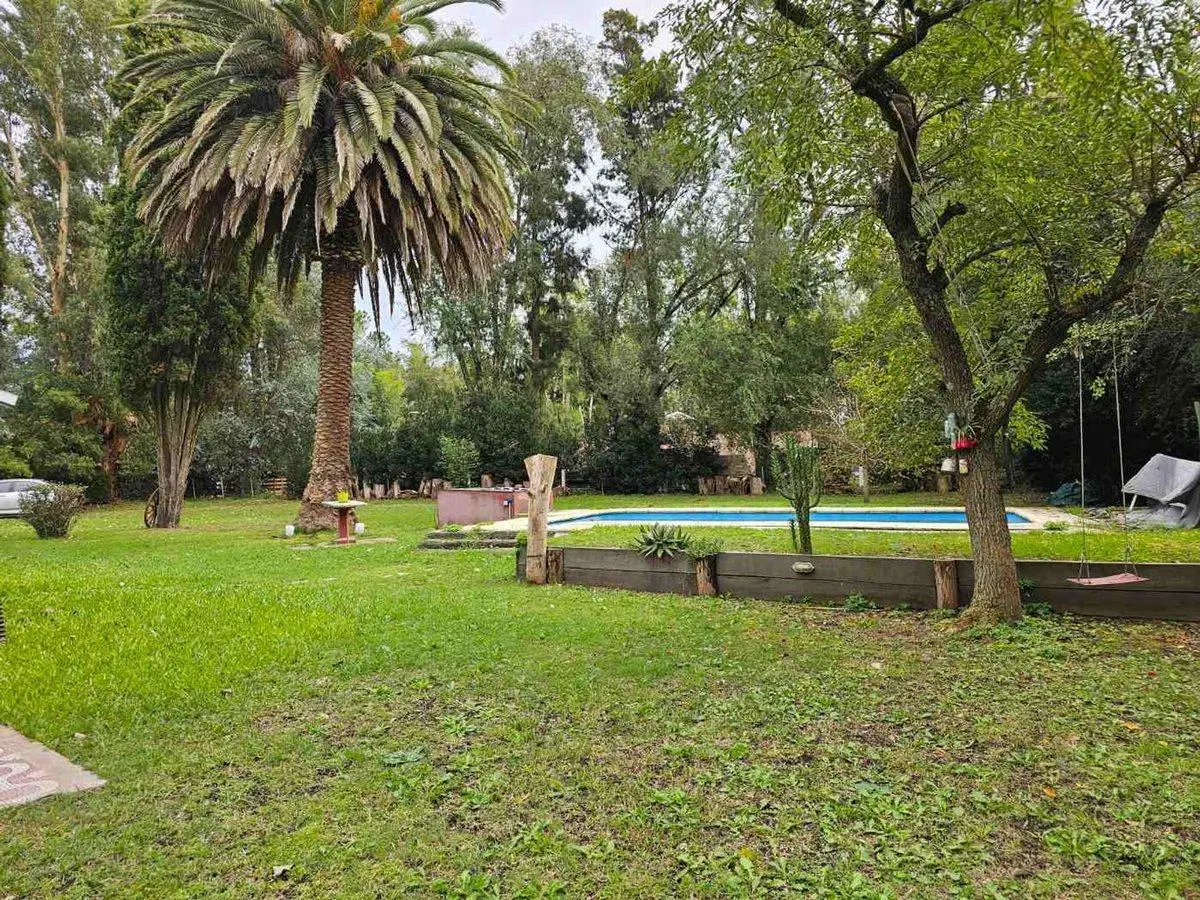 Casa quinta 5 amb en venta laguna de lobos 1632m2 4