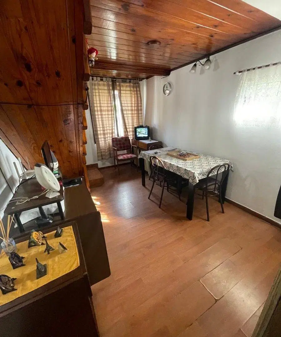 VENTA PH 2 AMBIENTES CASTELAR CON GUARDACOCHE 3