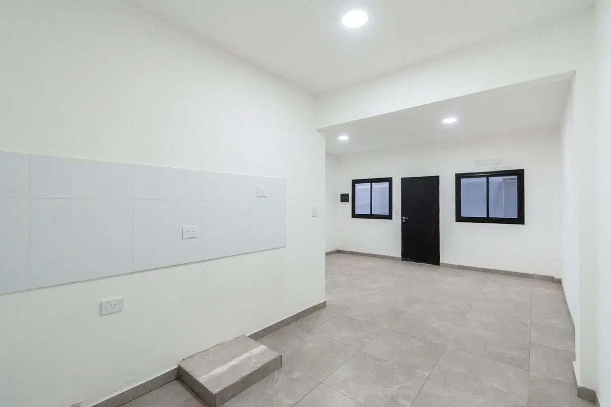 DEPARTAMENTO VENTA MORON 2 AMBIENTES A ESTRENAR 3