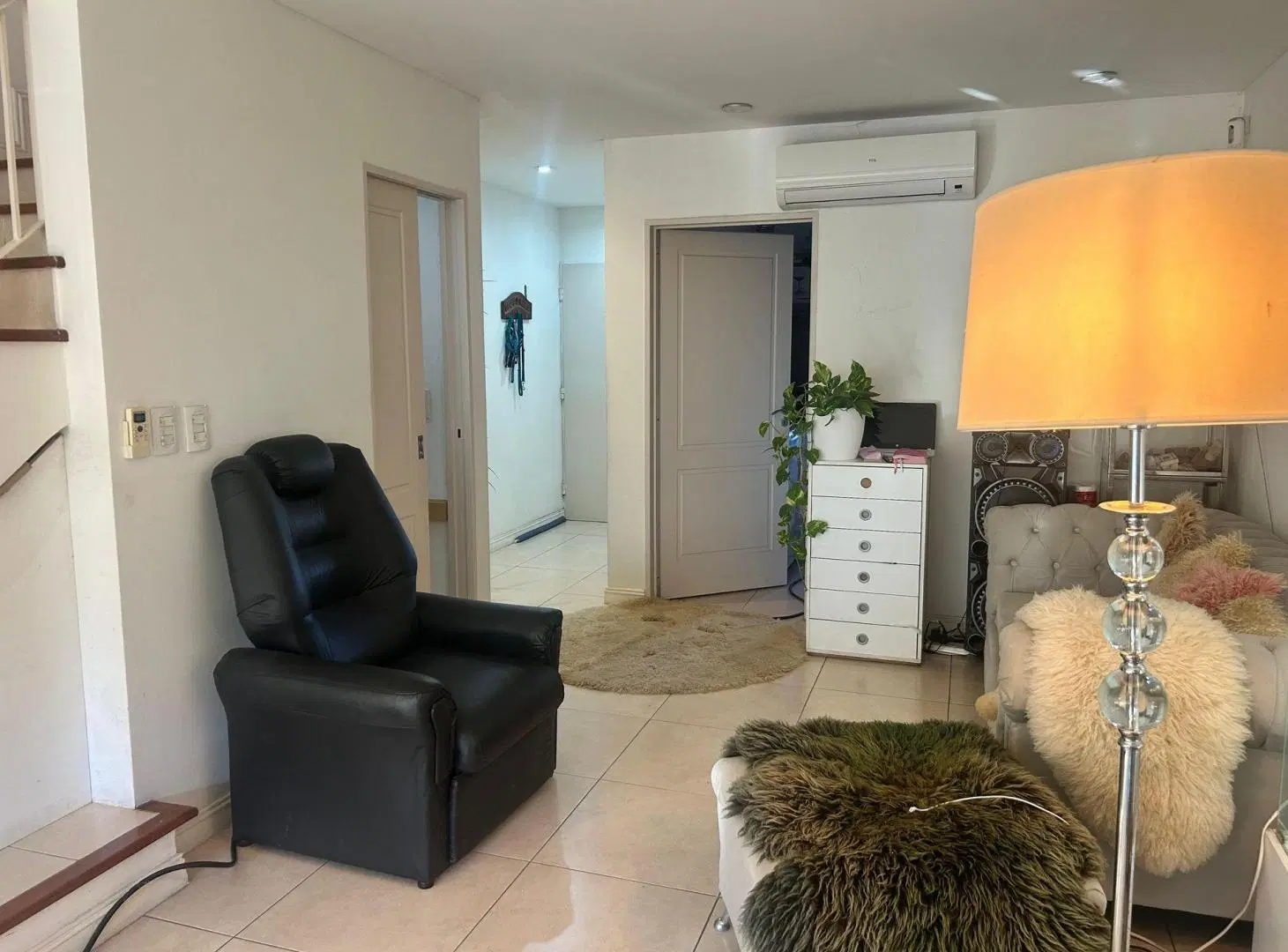 ALQUILER CASTELAR 4 AMBIENTES 3