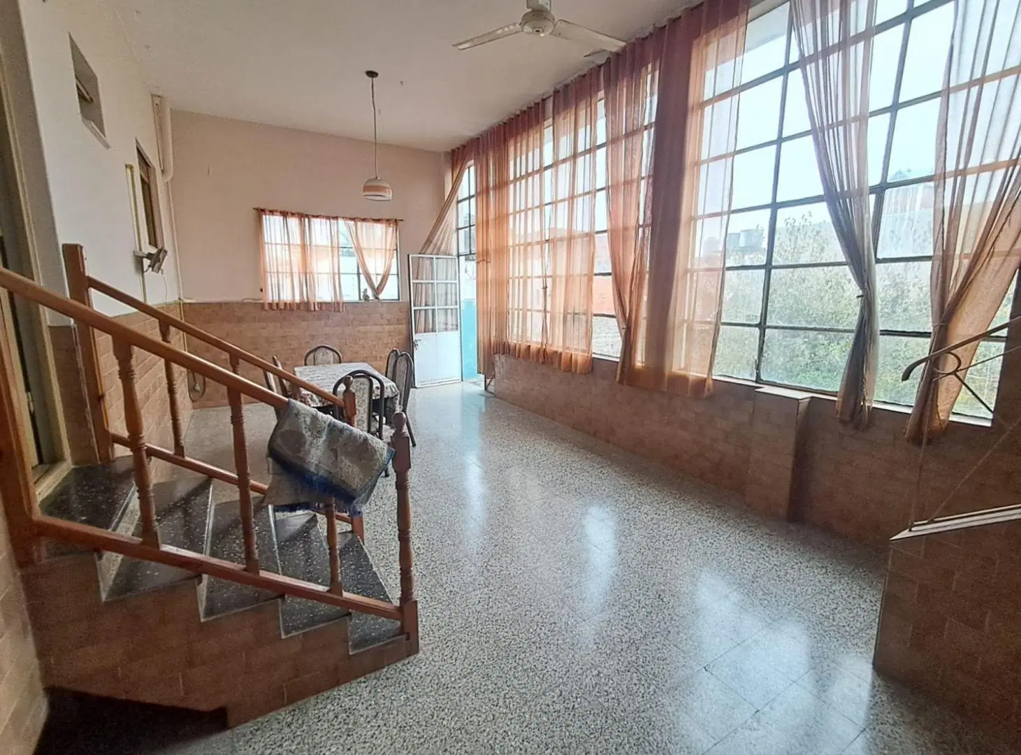 VENDE CASA MULTIFAMILIAR ISIDRO CASANOVA 5