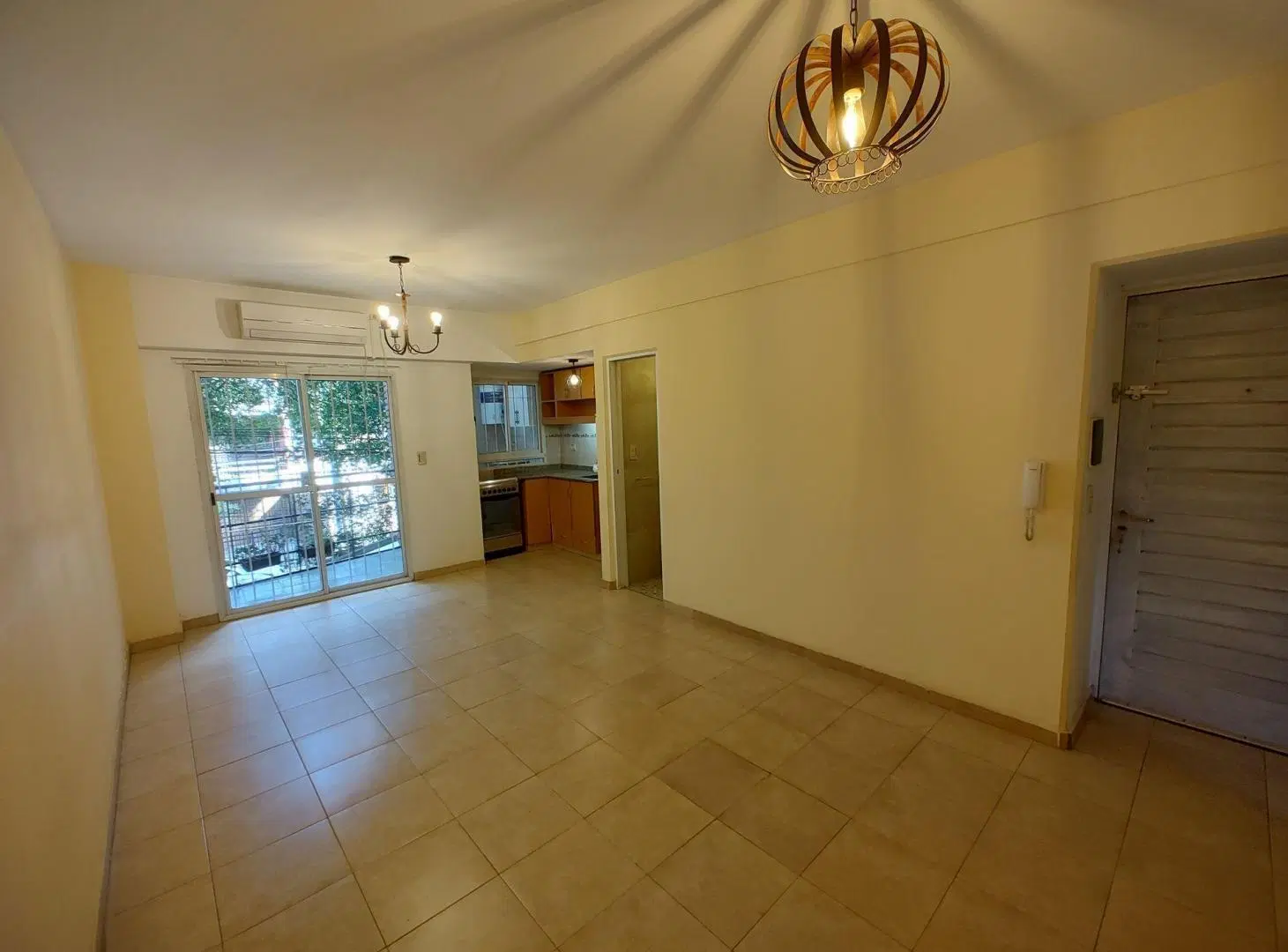 ALQUILER DEPARTAMENTO 2 AMBIENTES SANTOS LUGARES! 2