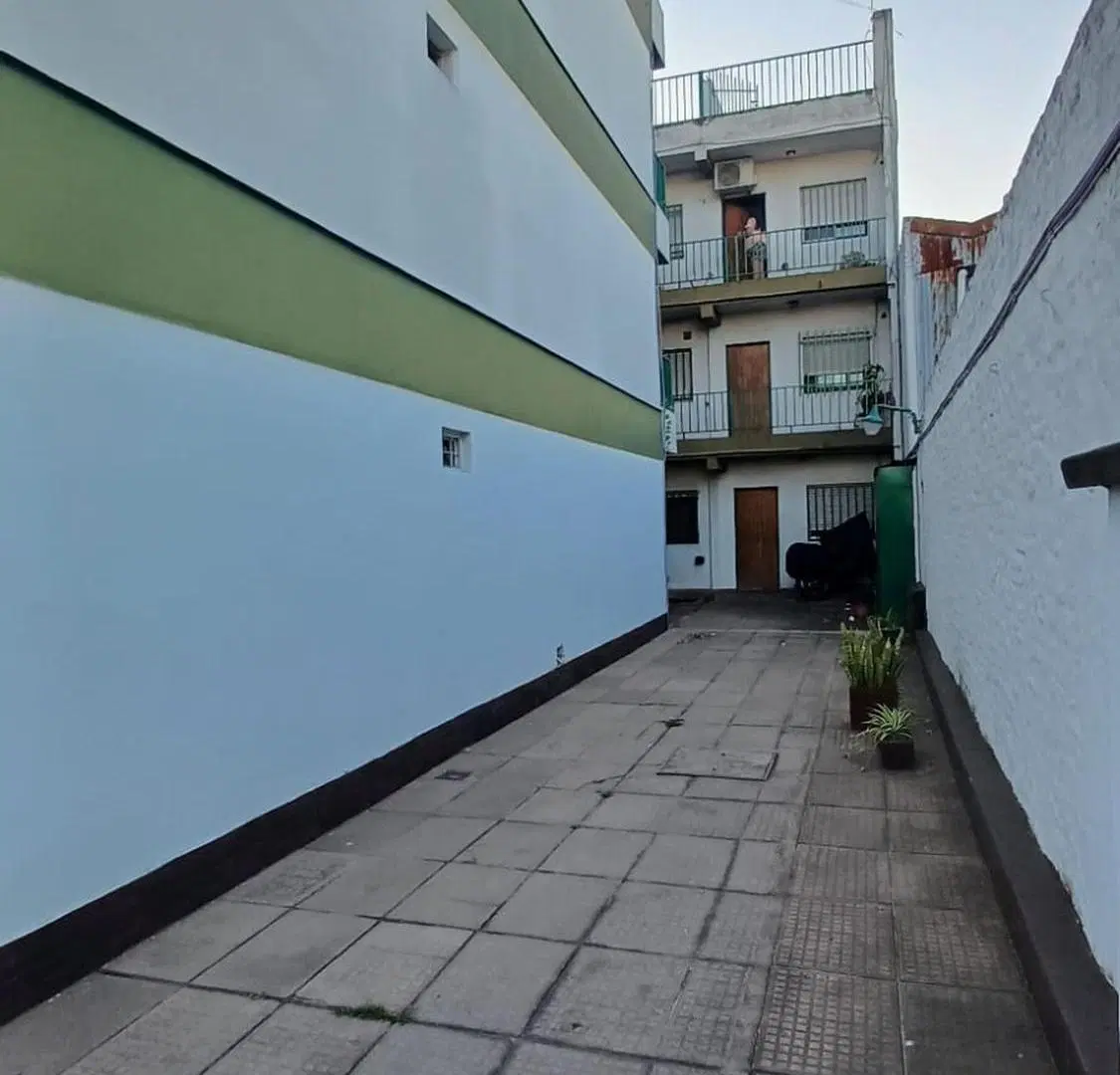 DEPARTAMENTO DE 2 AMBIENTES EN VILLA LUZURIAGA 3