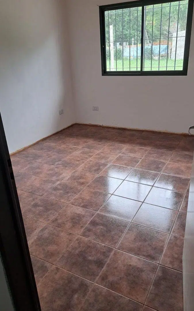 VENTA CASA 3 AMBIENTES-ALEJANDRO KORN-CON COCHERA 3