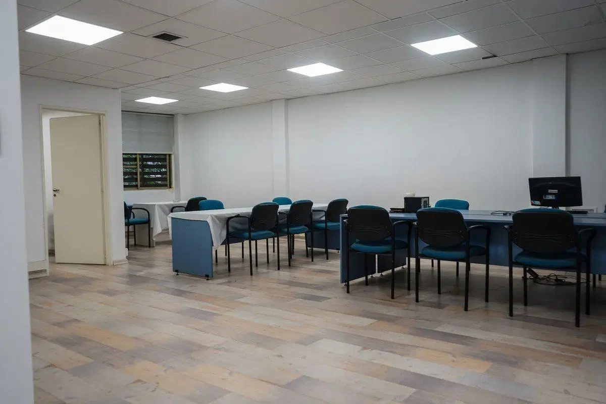 EDIFICIO CORPORATIVO | 1000 m² | 5