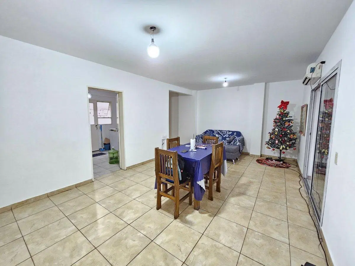 VENTA DEPARTAMENTO 5 AMBIENTES EN MORON C TERRAZA 2